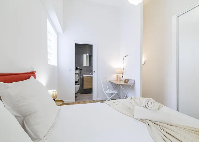 1 Bdr Duplex Downtown - Ac Апартаменты *