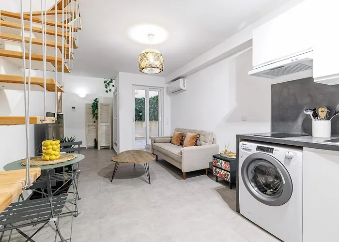 1 Bdr Duplex Downtown - Ac Апартаменты