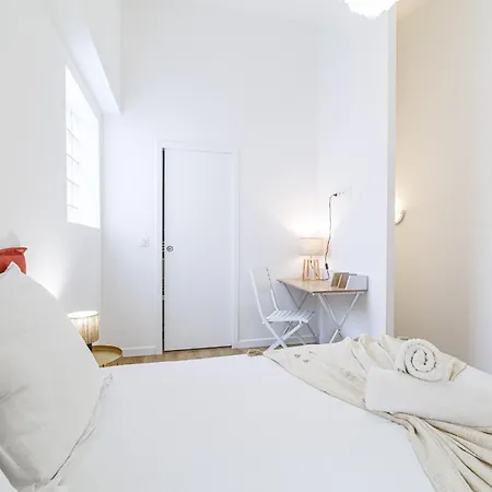 Lejlighed 1 Bdr Duplex Downtown - Ac Nice